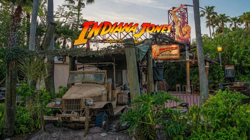 indiana jones epic stunt