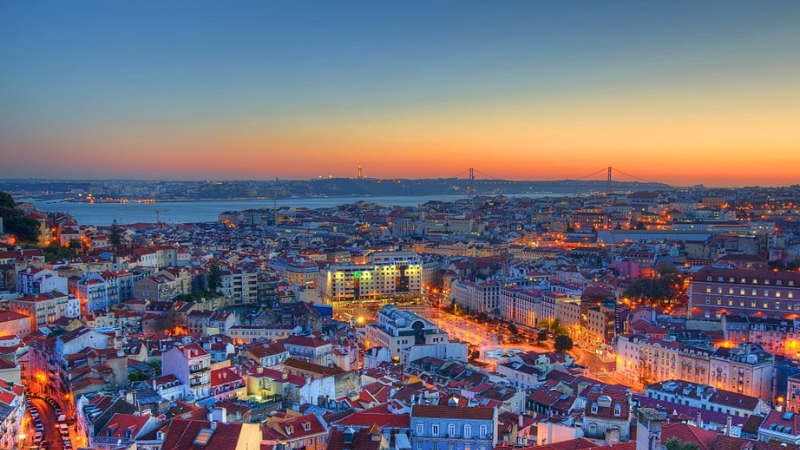 5 Destinos Incríveis para viajar sozinho e redescobrir a vida