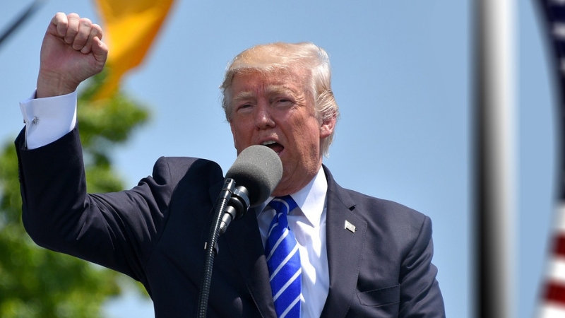 As Polêmicas promessas de Trump no seu primeiro dia de mandato