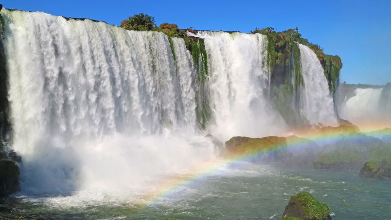 Feriados Abril de 2025: Destinos imperdíveis para curtir